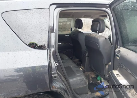 2014 Jeep Compass Latitude из США, поврежденный, VIN 1C4NJDEB4ED761652